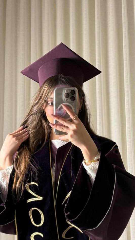 عبايات تخرج 2026