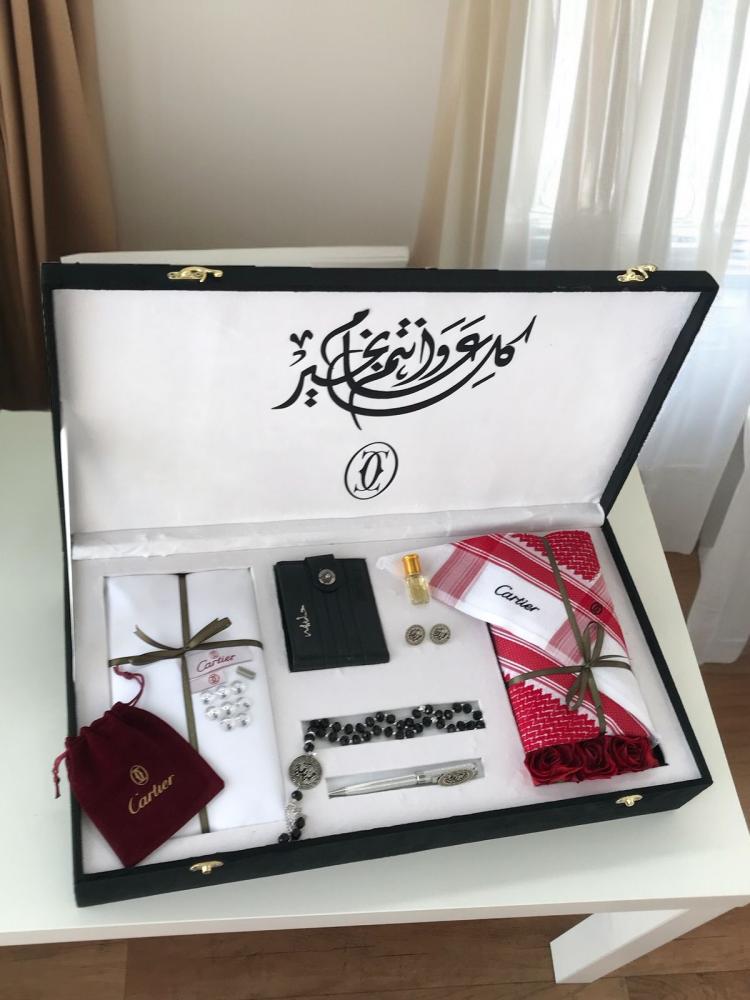 طقم هدايا رجالي فخم في العيد