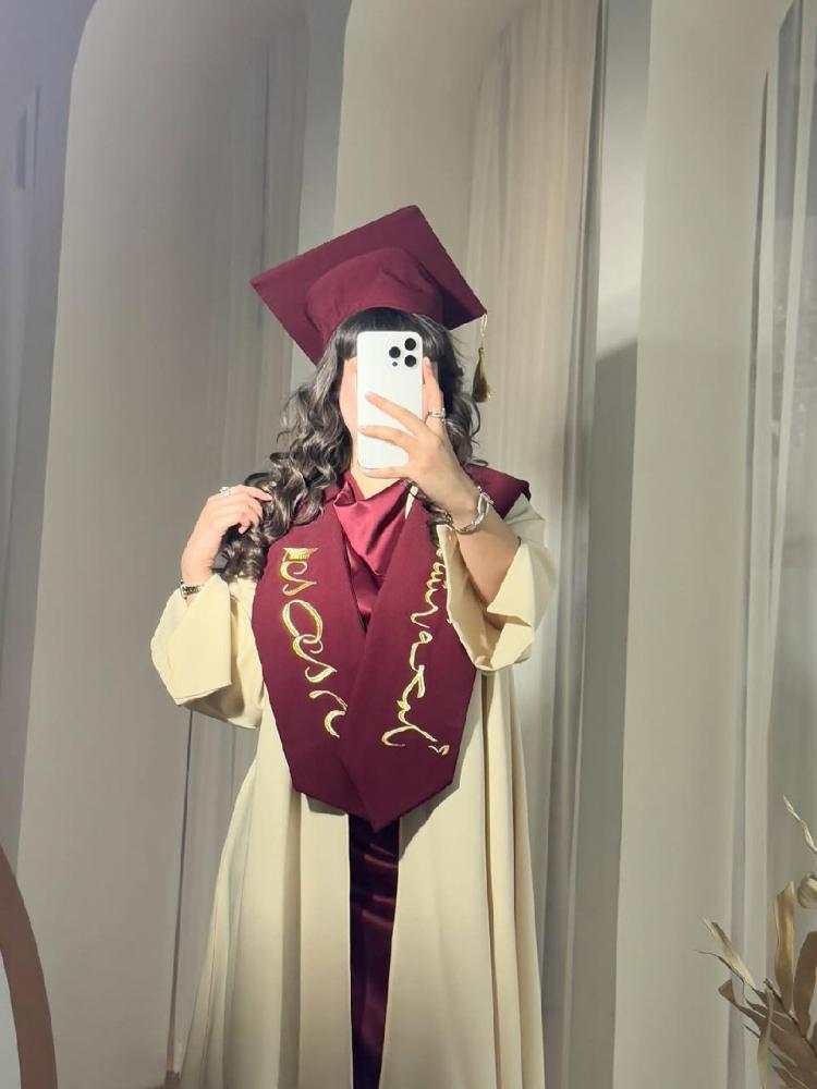 عبايه تخرج 2026_متجرمهاد