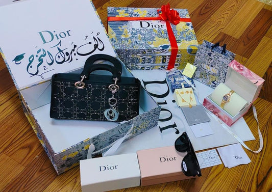 هدية تخرج للزوجة أو الأخت