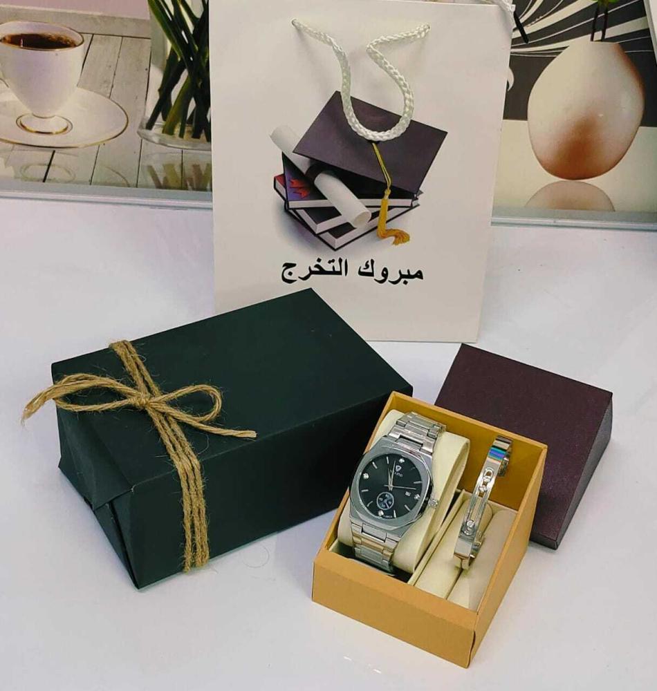 هدايا تخرج ساعة مع اسوارة رجالي