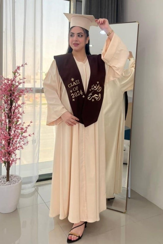 عبايات تخرج 2026
