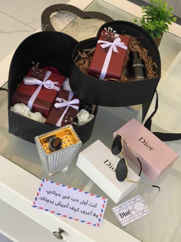 بوكس هدايا العيد لخطيبي